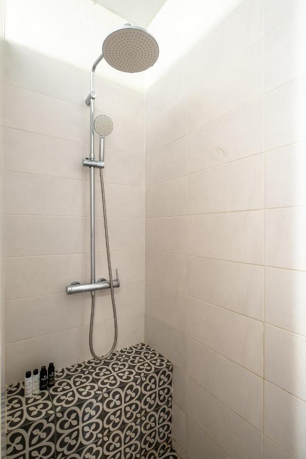 Central5 Boutique Apartments With Common Garden Next To Metro 아테네 외부 사진