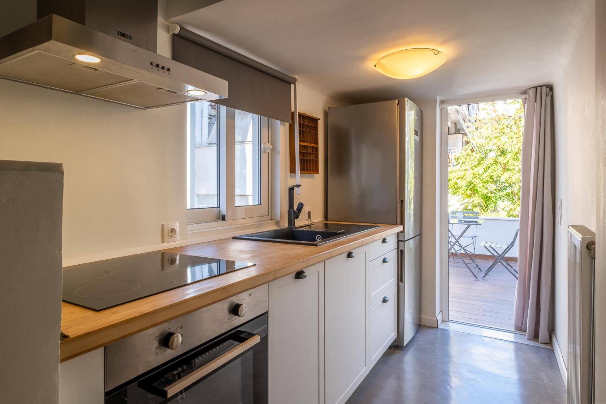 Central5 Boutique Apartments With Common Garden Next To Metro 아테네 외부 사진