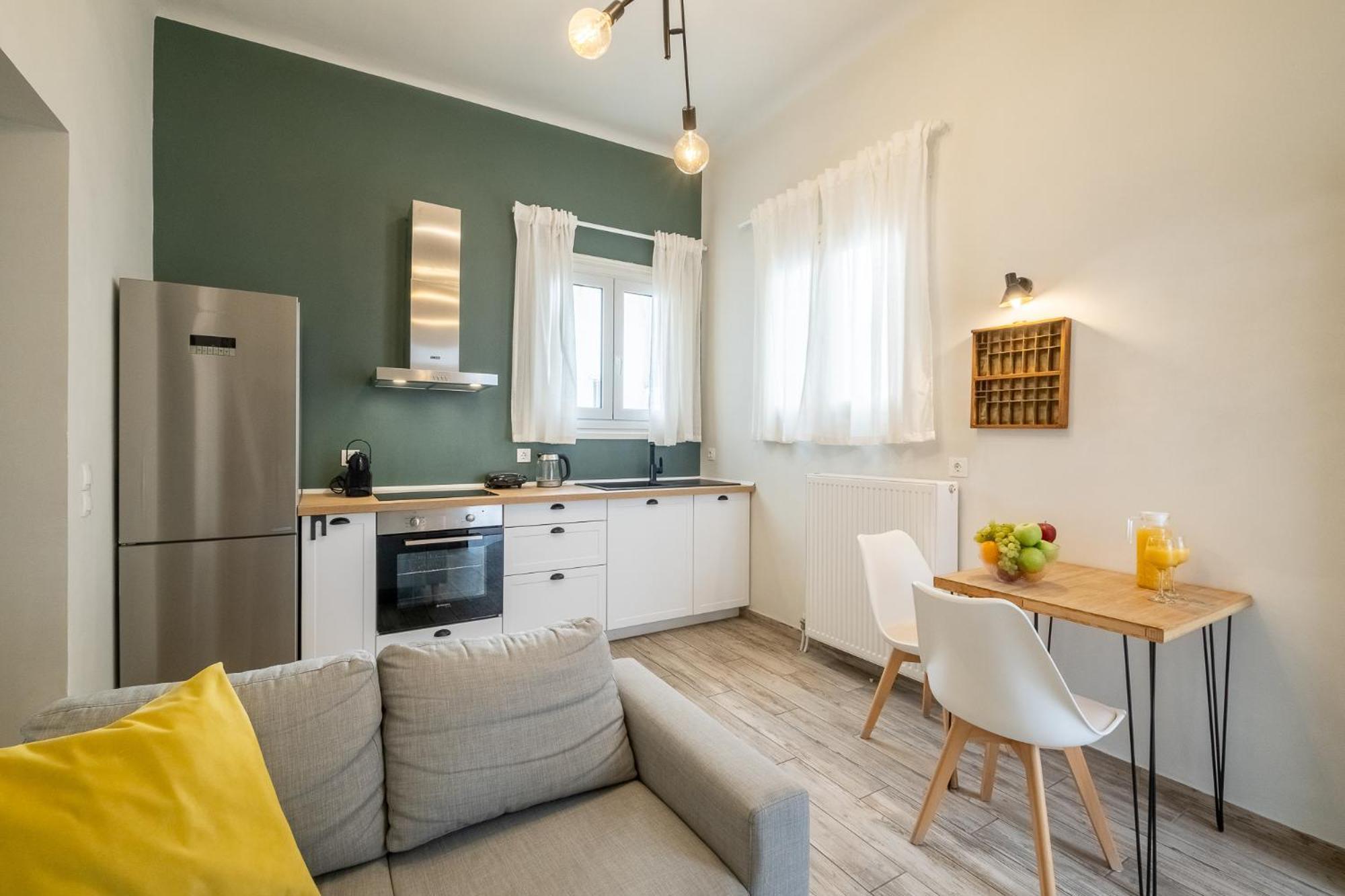 Central5 Boutique Apartments With Common Garden Next To Metro 아테네 외부 사진