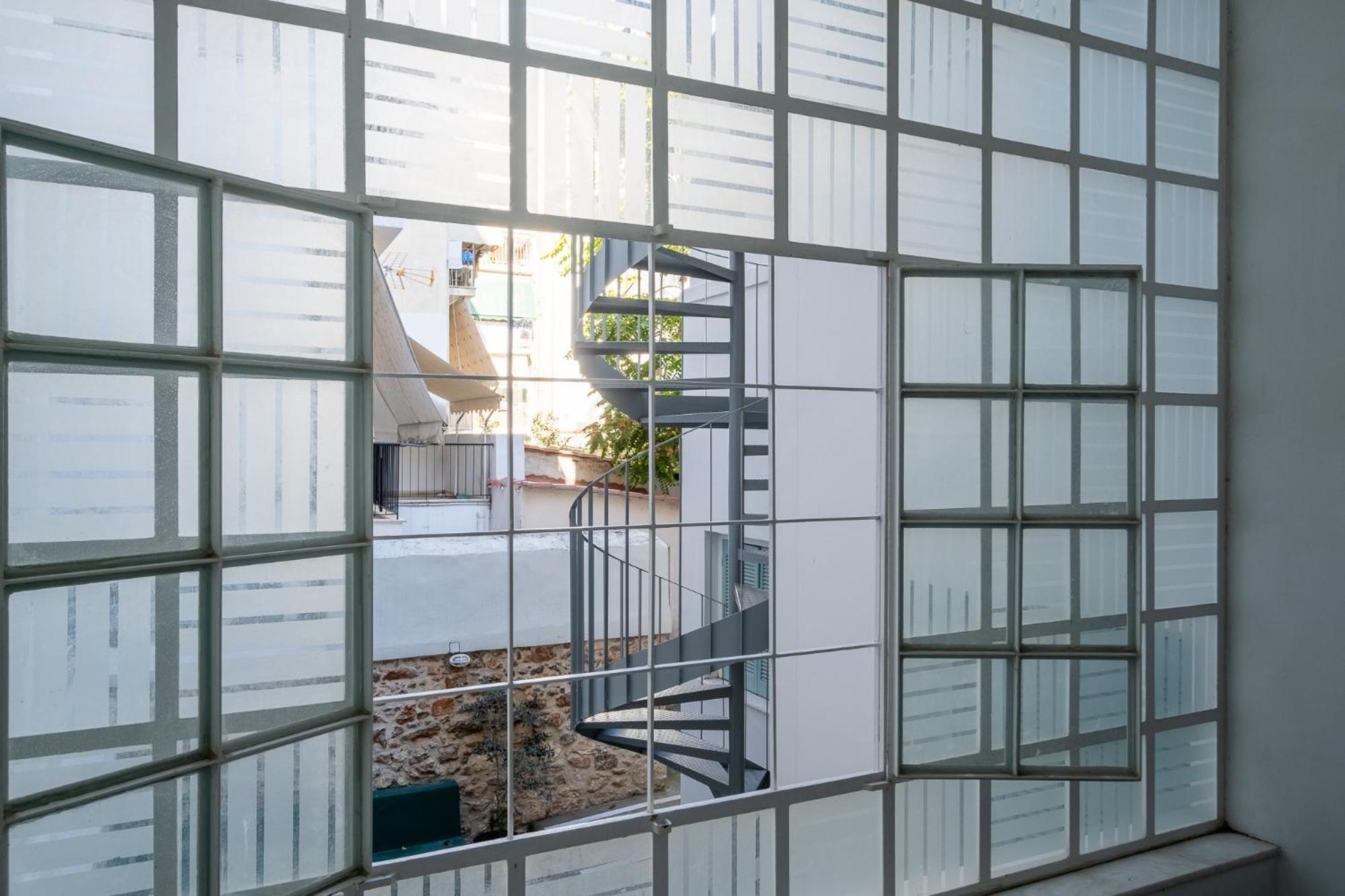 Central5 Boutique Apartments With Common Garden Next To Metro 아테네 외부 사진