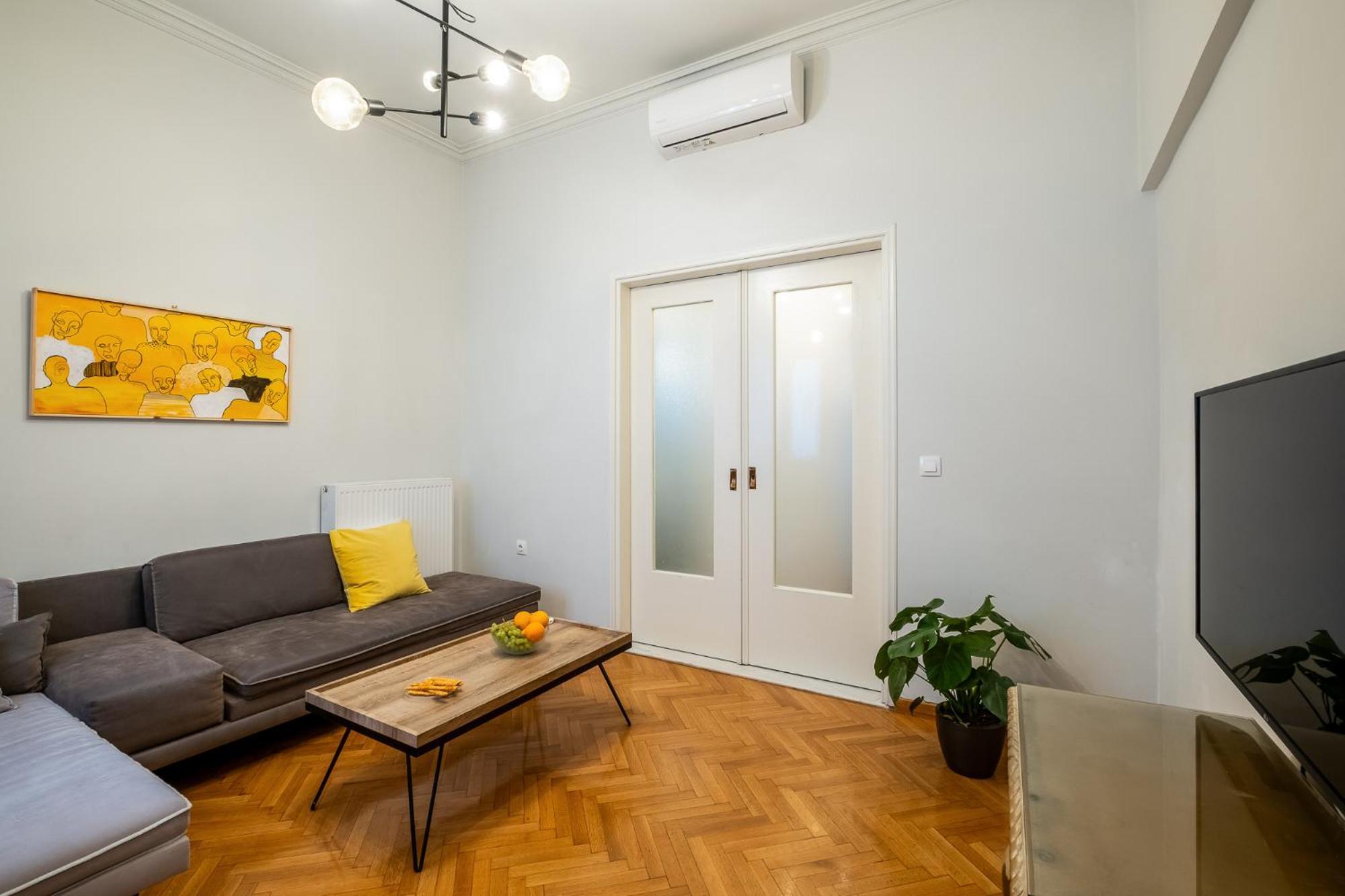 Central5 Boutique Apartments With Common Garden Next To Metro 아테네 외부 사진
